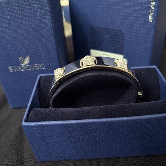 Swarovski Crystal Tactic Bangle bracelet with original box -  75$ OBO - Picture 4 of 6